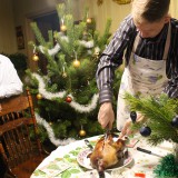 Режем Рождественскую утку