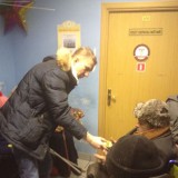 Разносим маленькие продуктовые презенты на Рождество